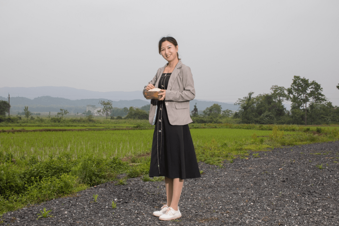 农女殊色——探寻乡村女性的独特魅力与最新风采